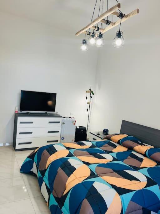 Orizzonte 5 Terre, Viale Italia 221 - Partenza Battelli 5 Terre La Spezia Kültér fotó